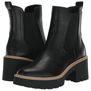 New w/o Box DV by Dolce Vita Tobias Vegan Leather Pull-On Lug Sole Platform Boot